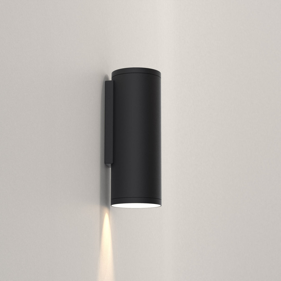 Astro 1428005 Ava 200 Outdoor Wall Light Textured Black (S)