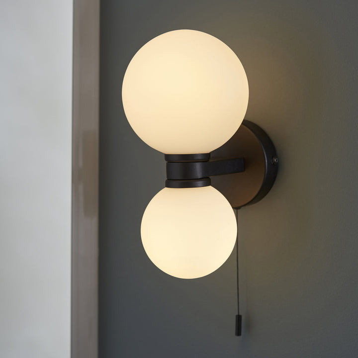 Endon 93523 Pulsa 2 Light Bathroom Wall Light Black White (SD)