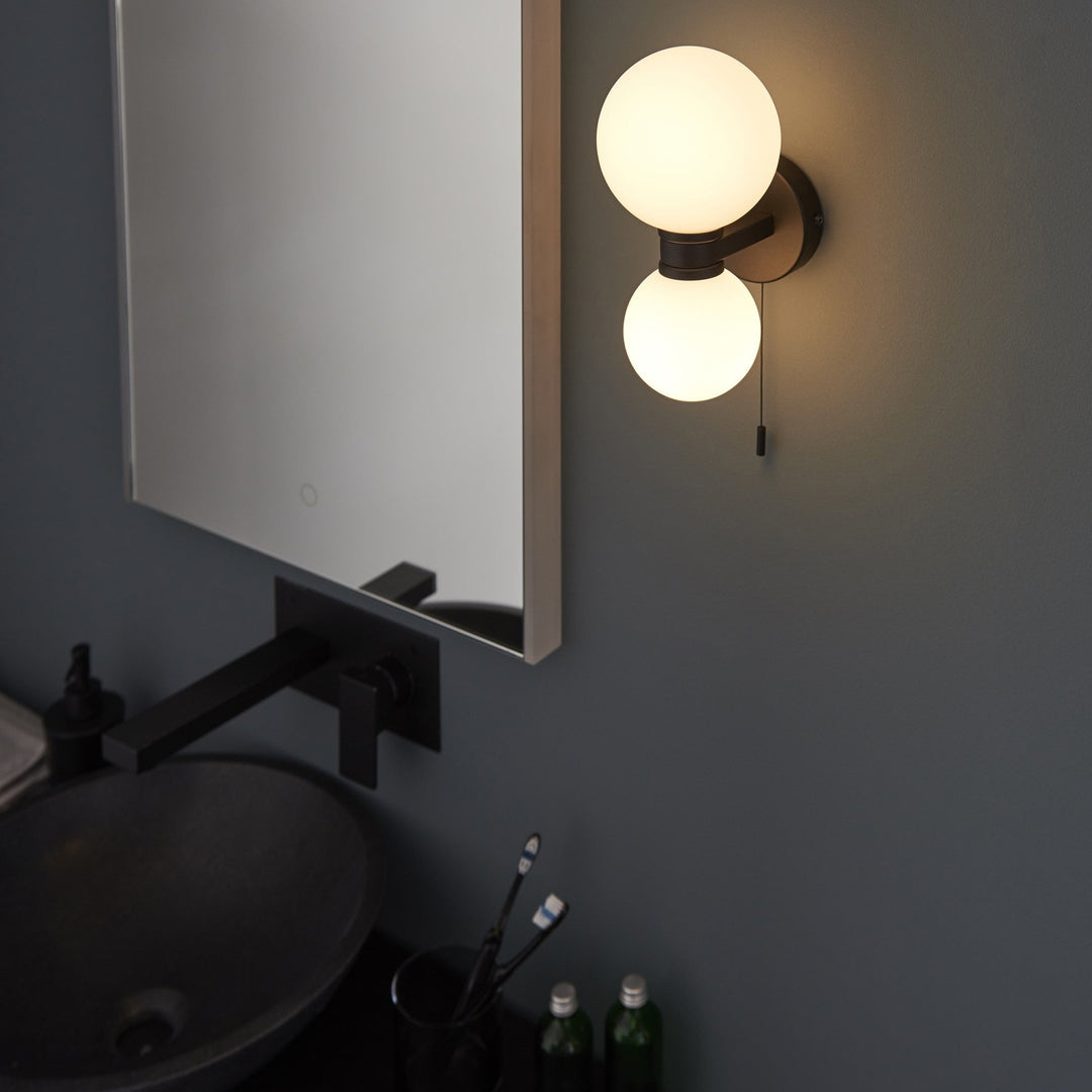Endon 93523 Pulsa 2 Light Bathroom Wall Light Black White (SD)