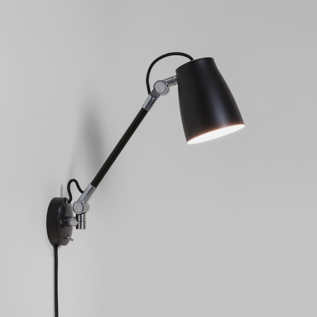 Astro 1224016 Atelier Grande Wall Light Matt Black (S)