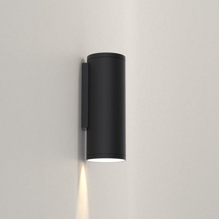 Astro 1428005 Ava 200 Outdoor Wall Light Textured Black (S)