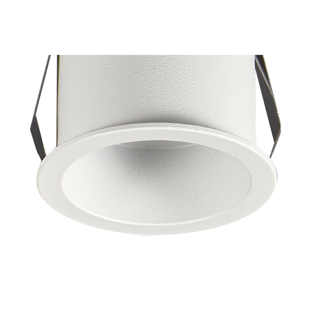 Mantra M7082 Guincho Outdoor Spotlight 5W LED Sand White (S)