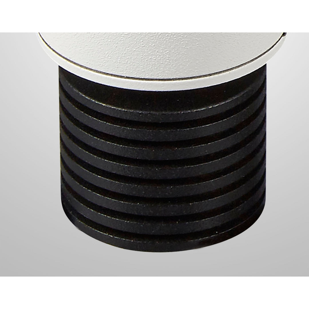 Mantra M7082 Guincho Outdoor Spotlight 5W LED Sand White (S)