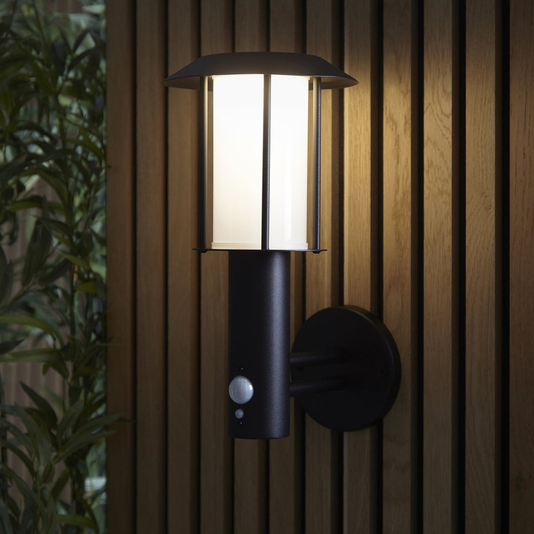 Endon 106467 Tarrow Outdoor 1 Light LED Wall Matt Black And White Pc (SD)