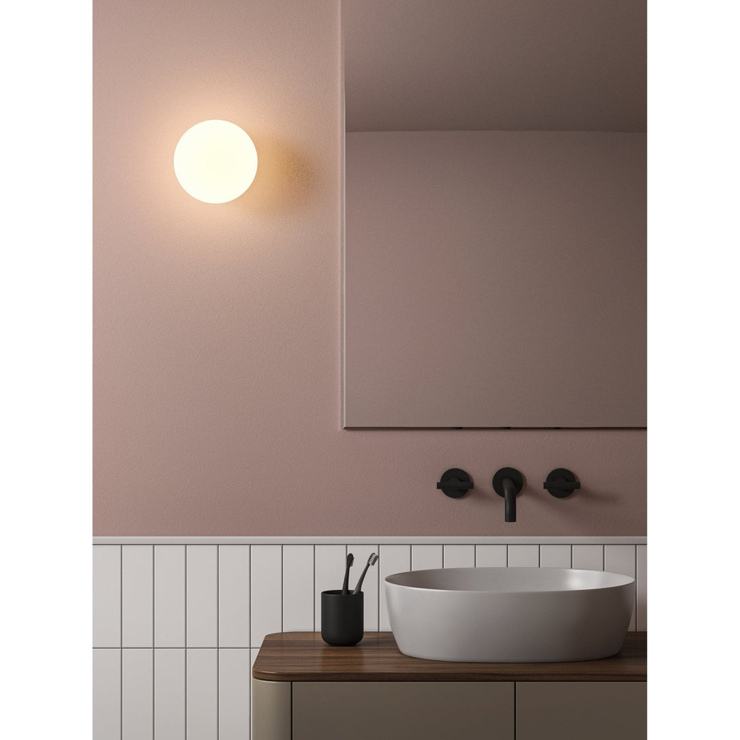 Astro 1429027 Tacoma Bathroom 1 Light Wall/Ceiling Matt Black Fitting Only