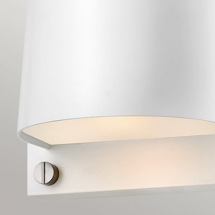 Hinkley Lighting HK-SCOUT-WHT Scout 1 Light Outdoor Small Wall Light Satin White