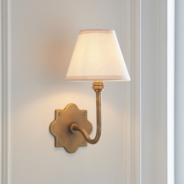 Endon 113708 Anvil Swan & Ivy 16cm Wall Light Antique Brass & Vintage White Fabric