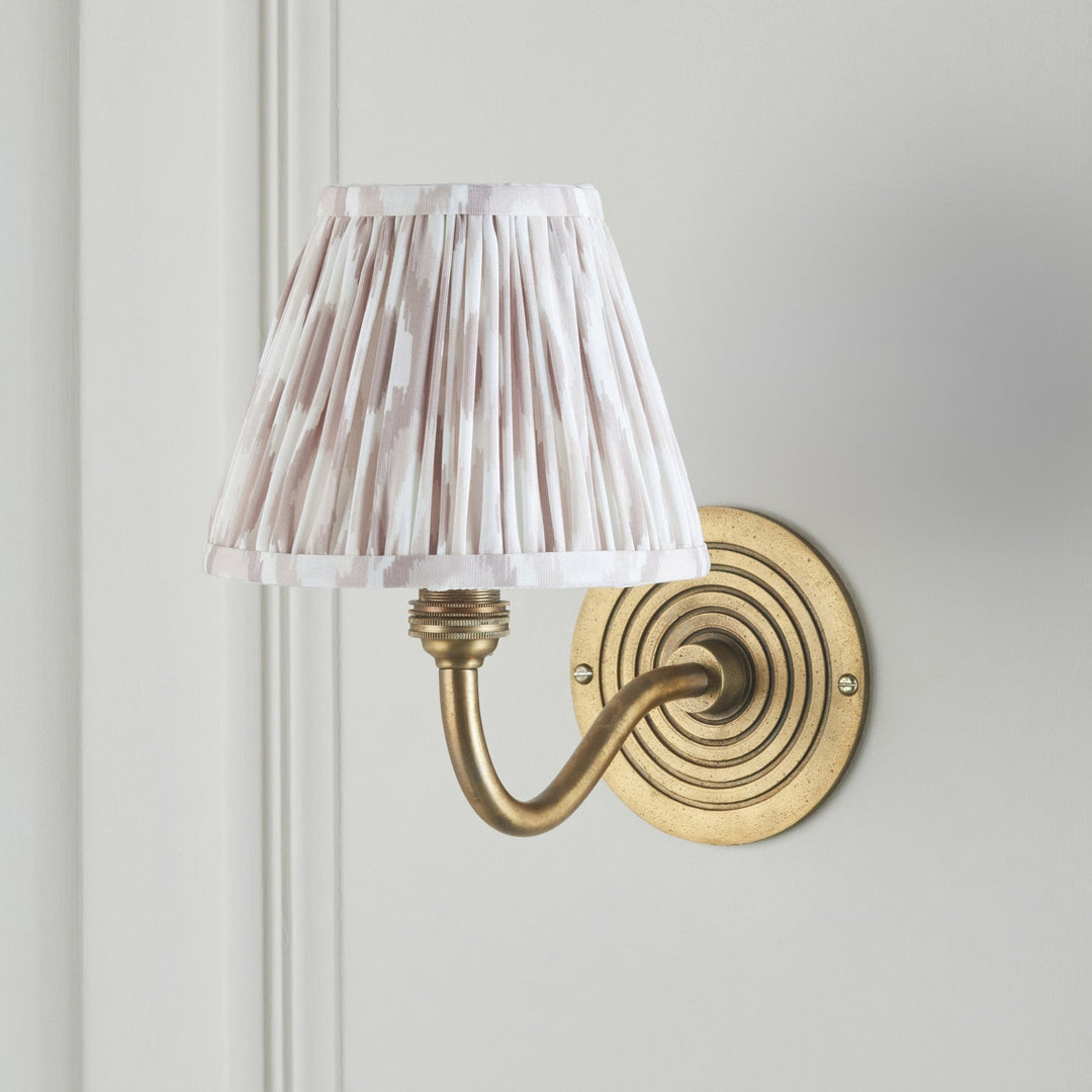 Endon 114102 Ripple Curve & Ikat 16cm Wall Light Antique Brass & Neutral Print Fabric