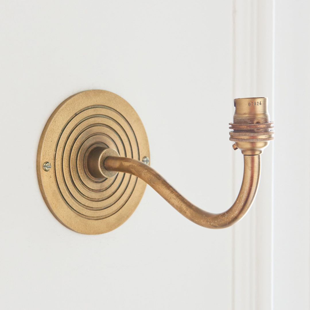 Endon 114102 Ripple Curve & Ikat 16cm Wall Light Antique Brass & Neutral Print Fabric