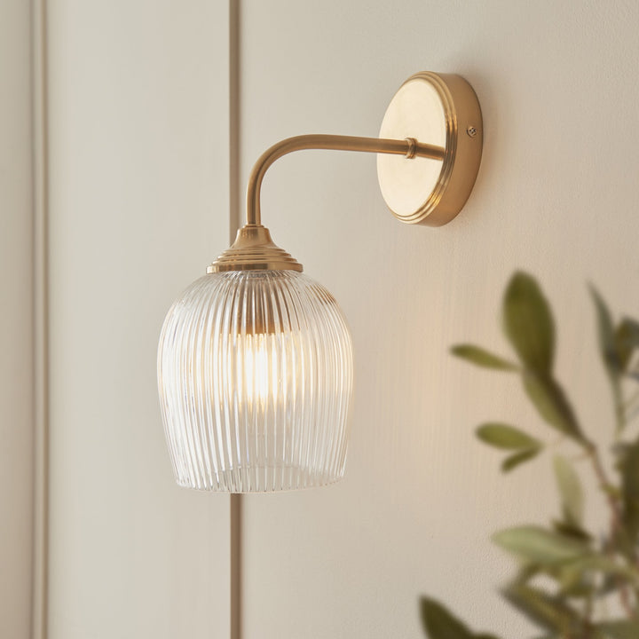 Endon 120627 Ashcroft Ribbed Wall Light Brushed Aged Brass Plate & Clear Ribbed Glass