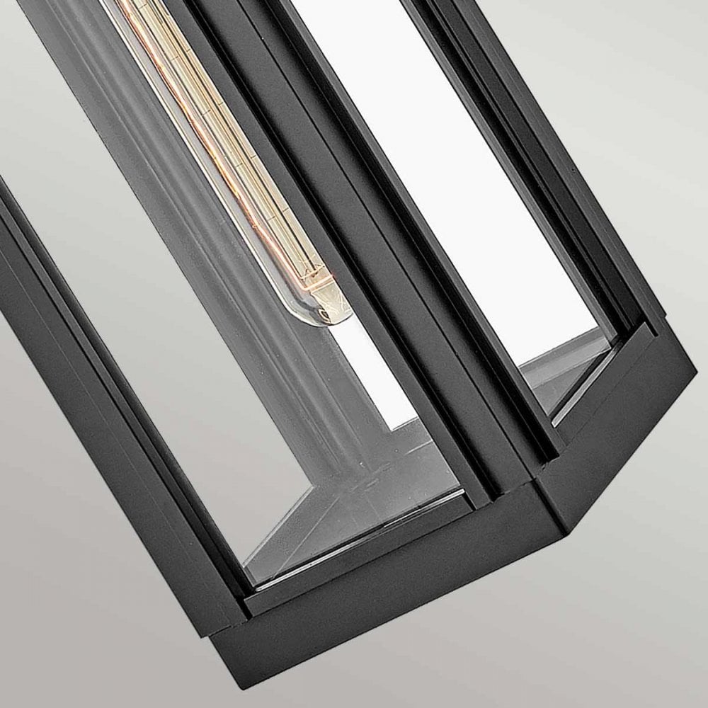 Hinkley HK-SAG-HARBOR-S-BK Sag Harbor 1 Light Small Wall Lantern Black