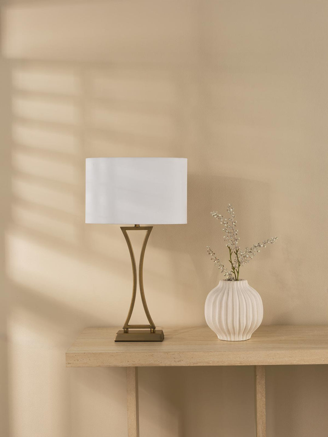 Dar OPO4142 Oporto Table Lamp Aged Brass With Shade