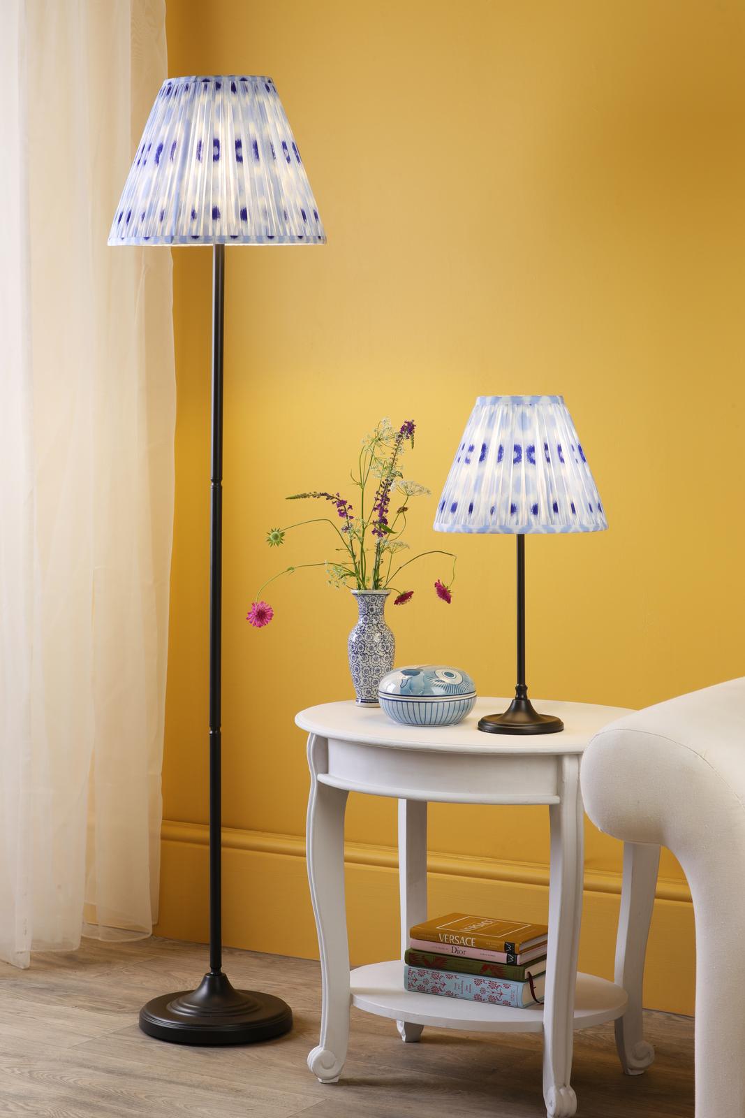 Dar PAD4222-IKA1023 Padme Table Lamp Matt Black With Shade