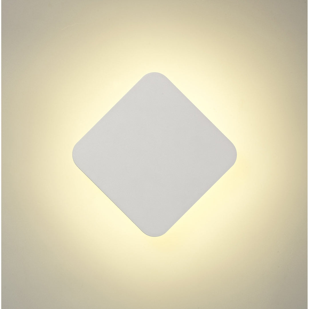 Nelson Lighting NLK03799 Modena Magnetic Base Wall Lamp LED 15cm Diamond Sand White
