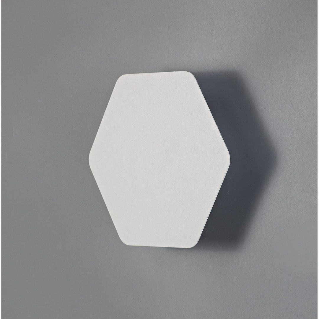 Nelson Lighting NLK03849 Modena Magnetic Base Wall Lamp LED 20cm Horizontal Hexagonal Sand White