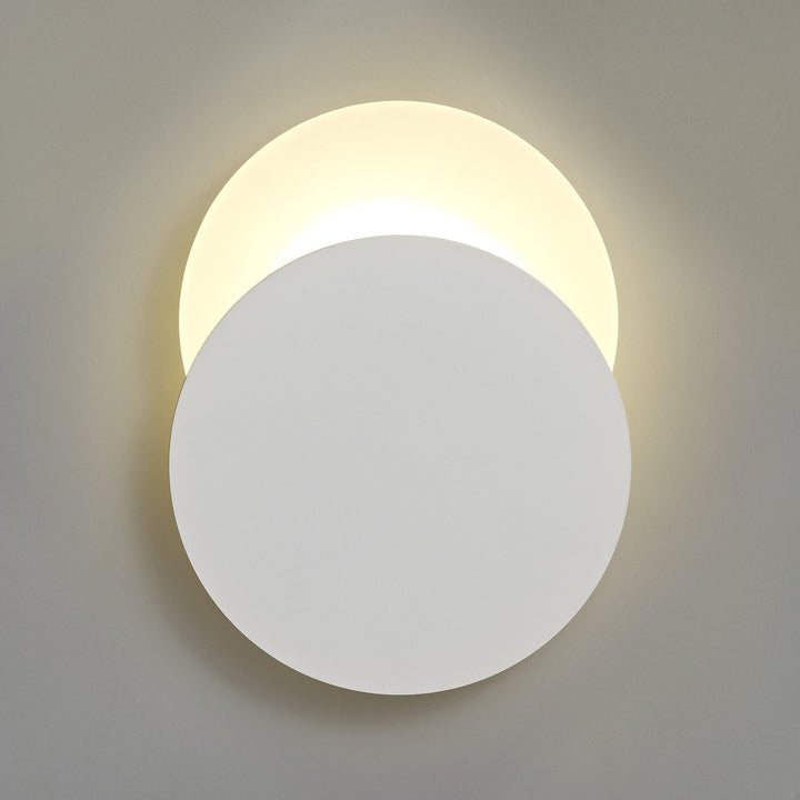 Nelson Lighting NLK03889 Modena Magnetic Base Wall Lamp LED 20/19cm Round Bottom Offset Sand White