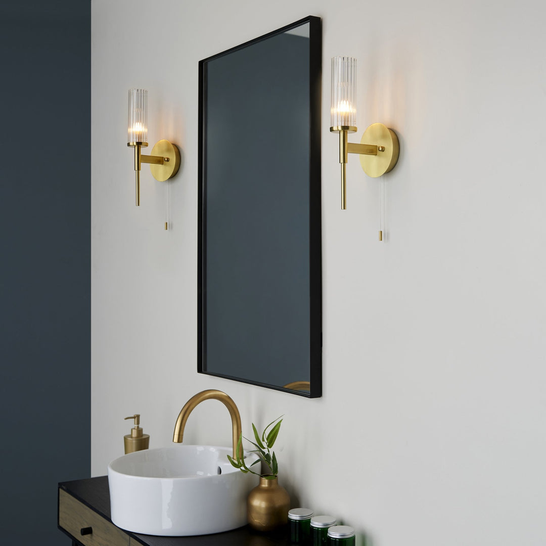 Endon 96163 Talo Bathroom 1 Light Wall Light Satin Brass Plate & Clear Ribbed Glass