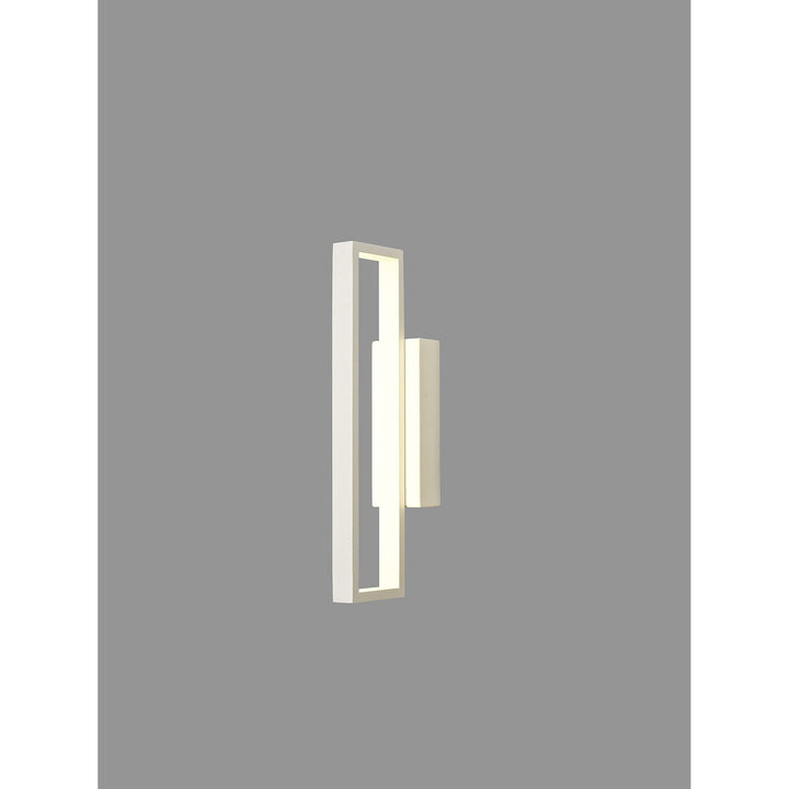 Mantra M7197 Durban Wall Lamp 10W LED White