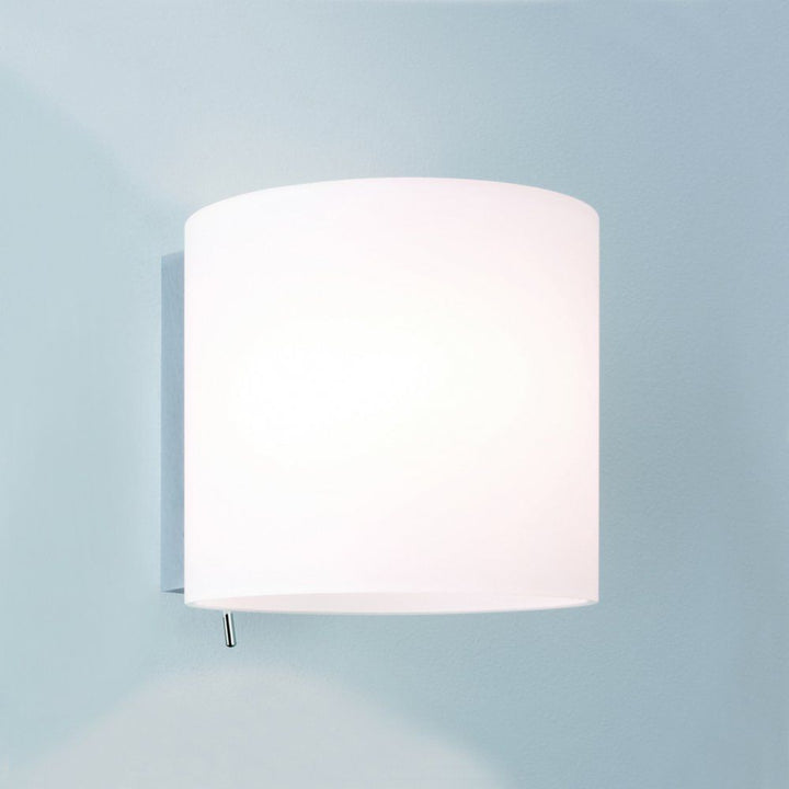 Astro 1074001 Luga Switched Wall Light