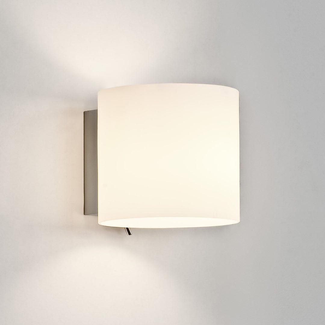 Astro 1074001 Luga Switched Wall Light