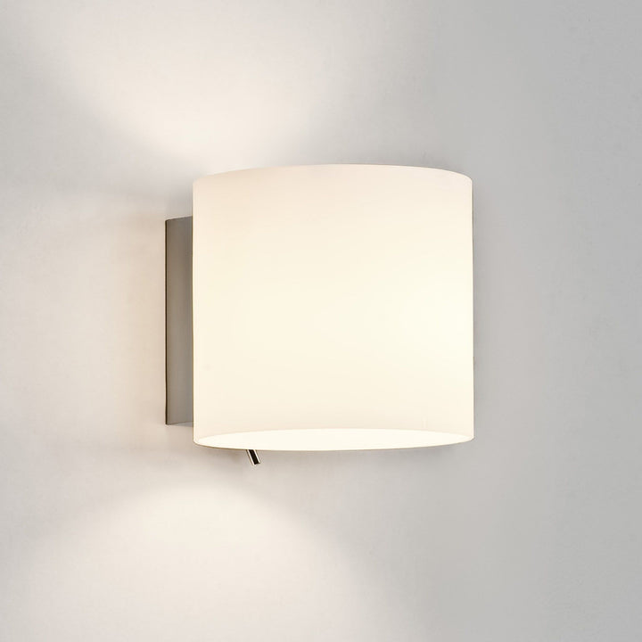 Astro 1074001 Luga Switched Wall Light