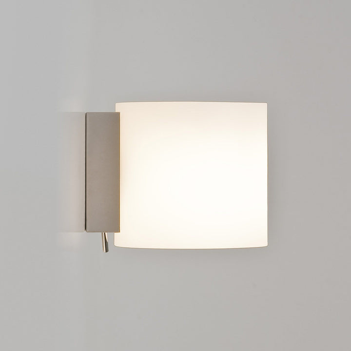 Astro 1074001 Luga Switched Wall Light