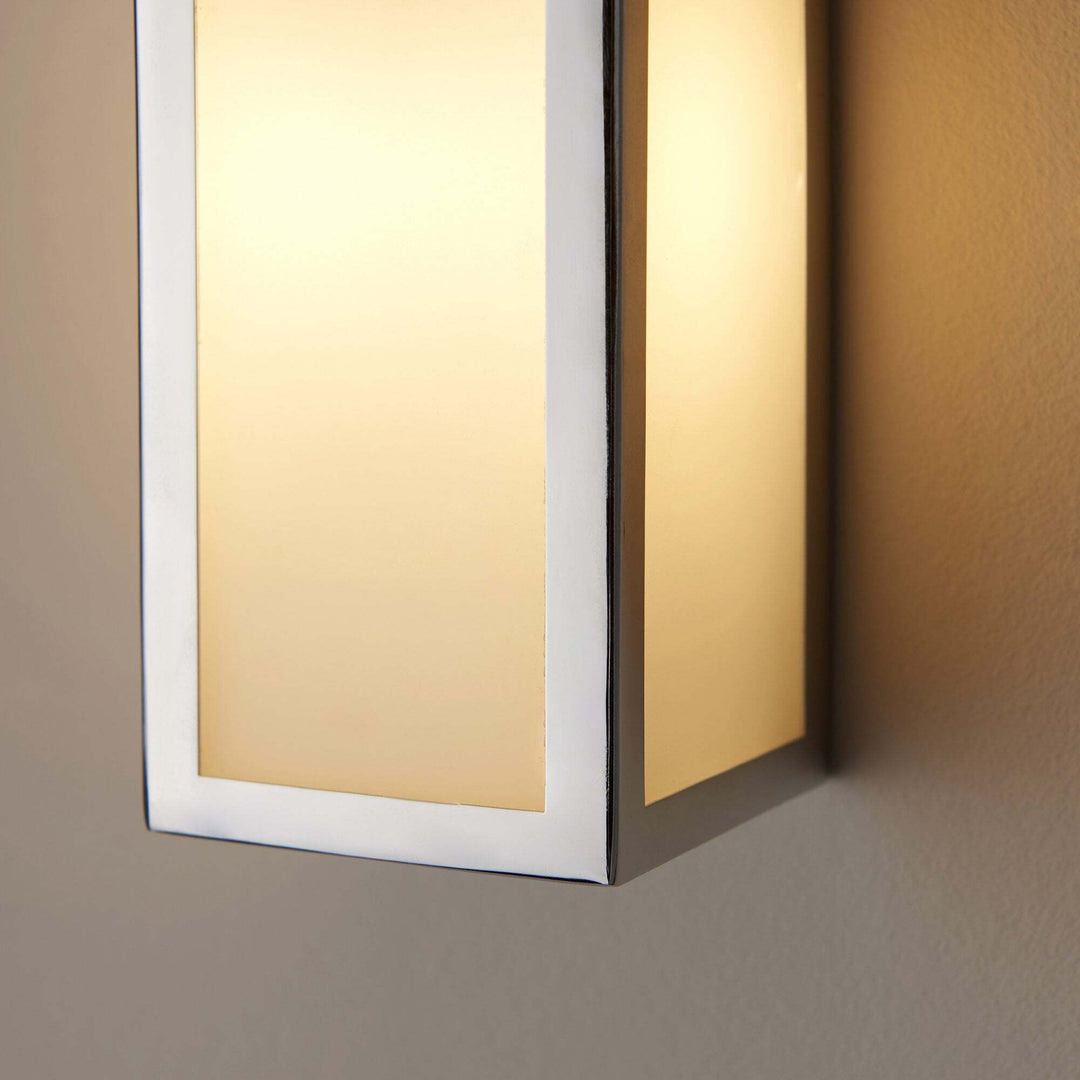 Endon 96219 Newham 1 Light Bathroom Wall Light Chrome Frosted